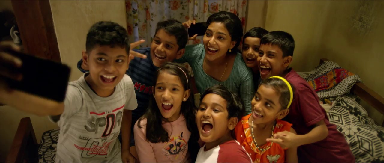 Archana 31 Not Out (2022) Hindi + Malayalam 720p x264 AVC HE-AAC 2.0.mkv.0001